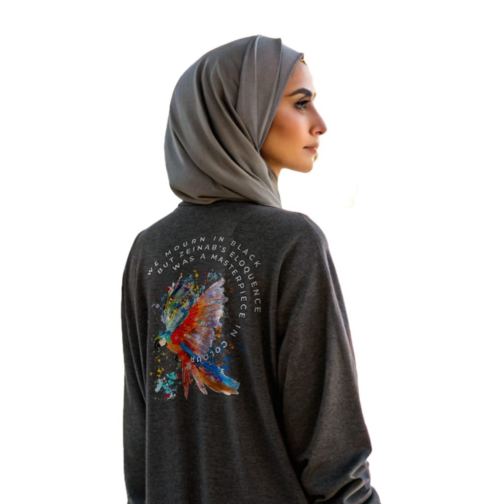 Mawla-Shop-Wearing-Zeinab-dark