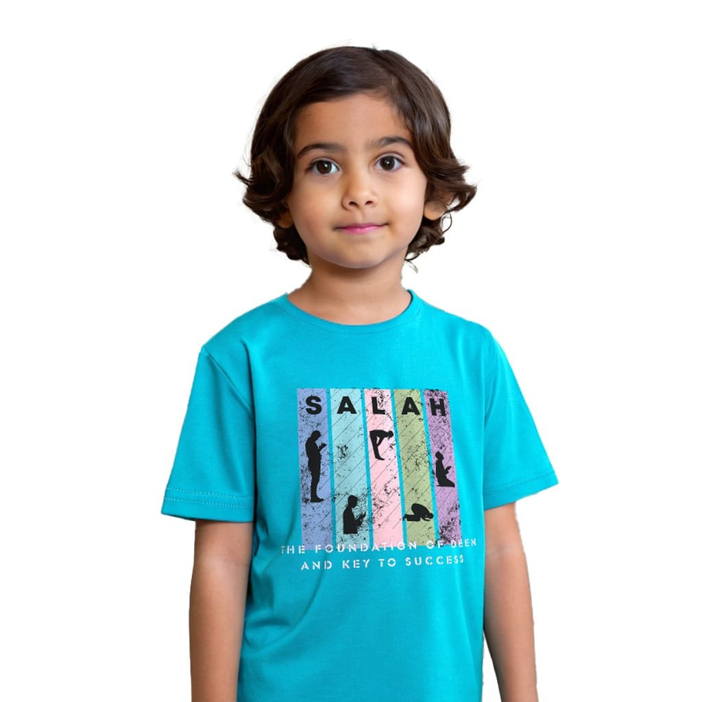 Mawla-Shop-Wearing-Salah-Child